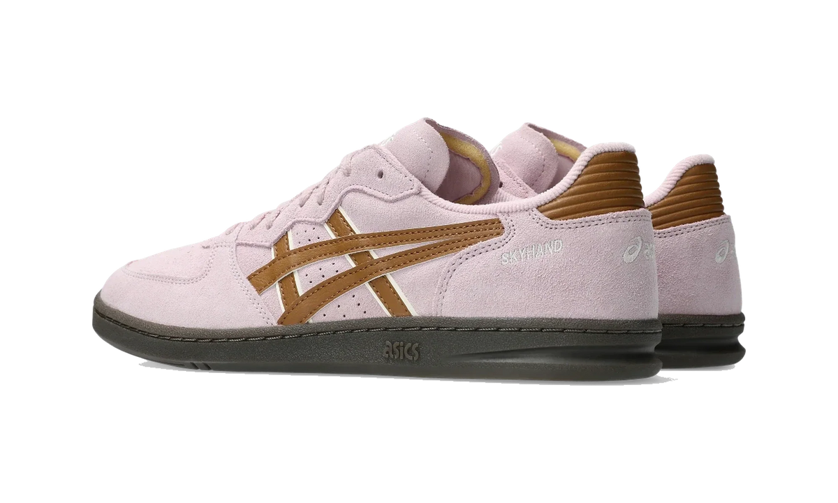 Overkicks - ASICS Skyhand OG Barely Rose Caramel (1203A452-701) - par completo