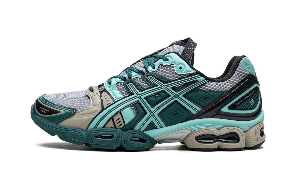 Overkicks - ASICS UB3-S Gel-Nimbus 9 Kiko Kostadinov Piedmont Grey Aruba Blue (1201A442-020) - vista lateral