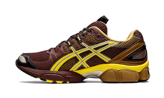 Overkicks - ASICS UB3-S Gel-Nimbus 9 Kiko Kostadinov Rum Rasin (1201A442-600) - vista lateral
