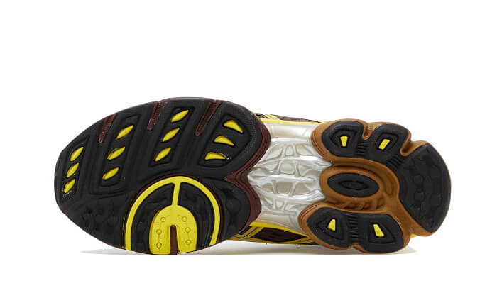 Overkicks - ASICS UB3-S Gel-Nimbus 9 Kiko Kostadinov Rum Rasin (1201A442-600) - par completo