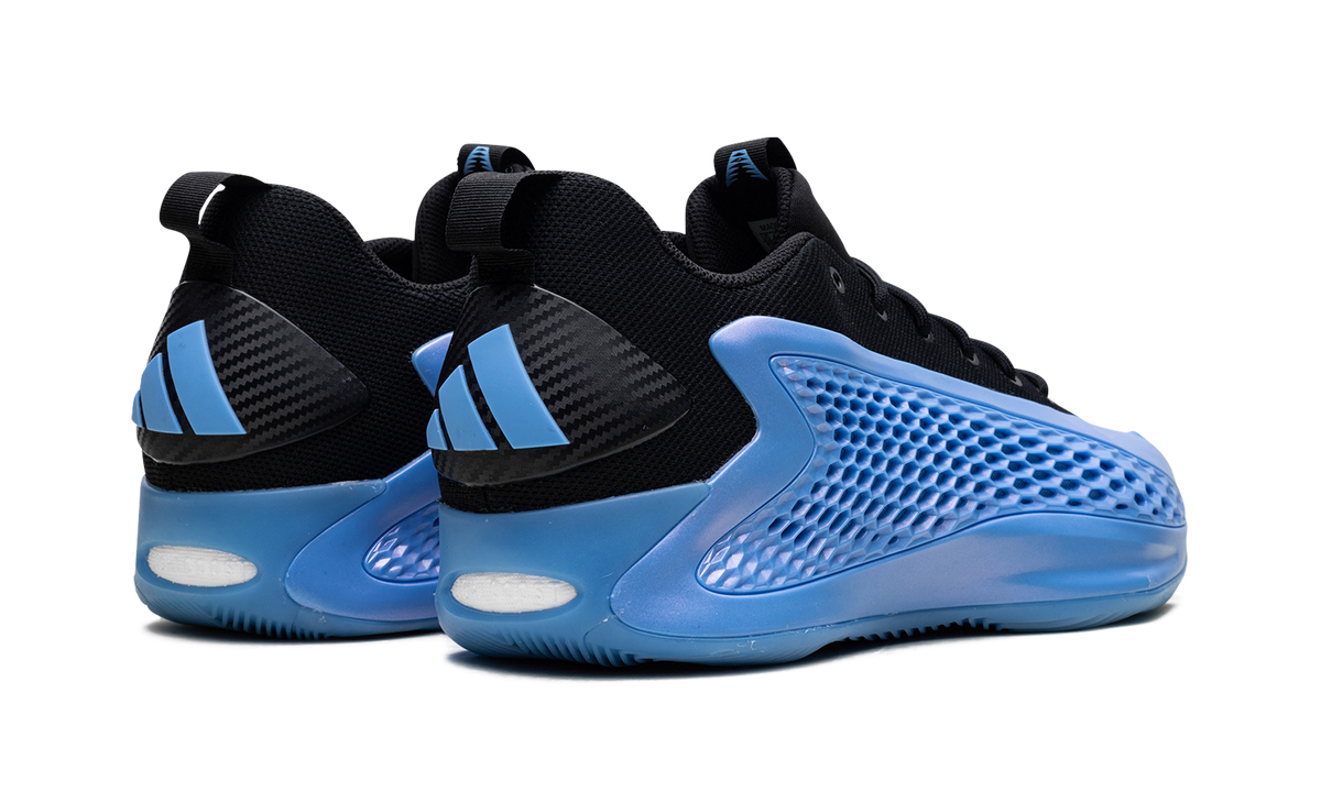Overkicks - Adidas AE 1 Low Nicks Gift (JQ6139) - par completo