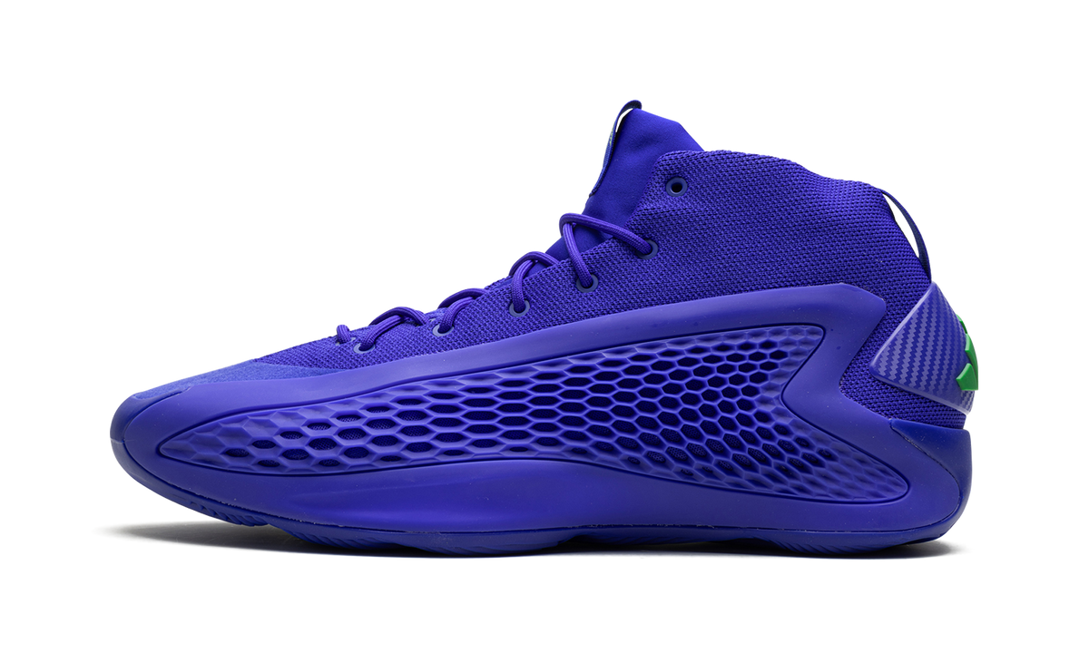Overkicks - Adidas AE 1 Velocity Blue (IF1864) - vista lateral