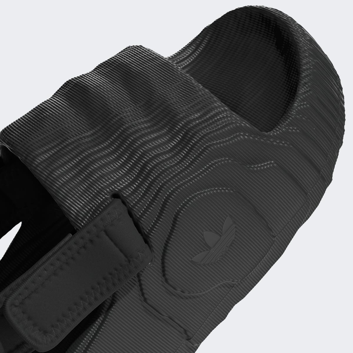 Overkicks - Adidas Adilette 22 XLG Slides Core Black (Womens) (IE5649) - detalle