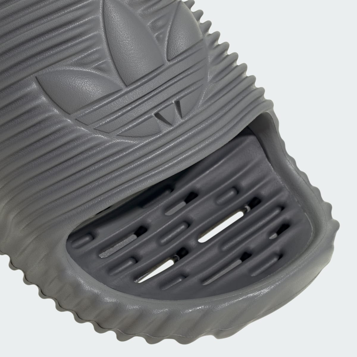 Overkicks - Adidas Adilette 25 Slides Grey Three Grey Four (JR3614) - detalle