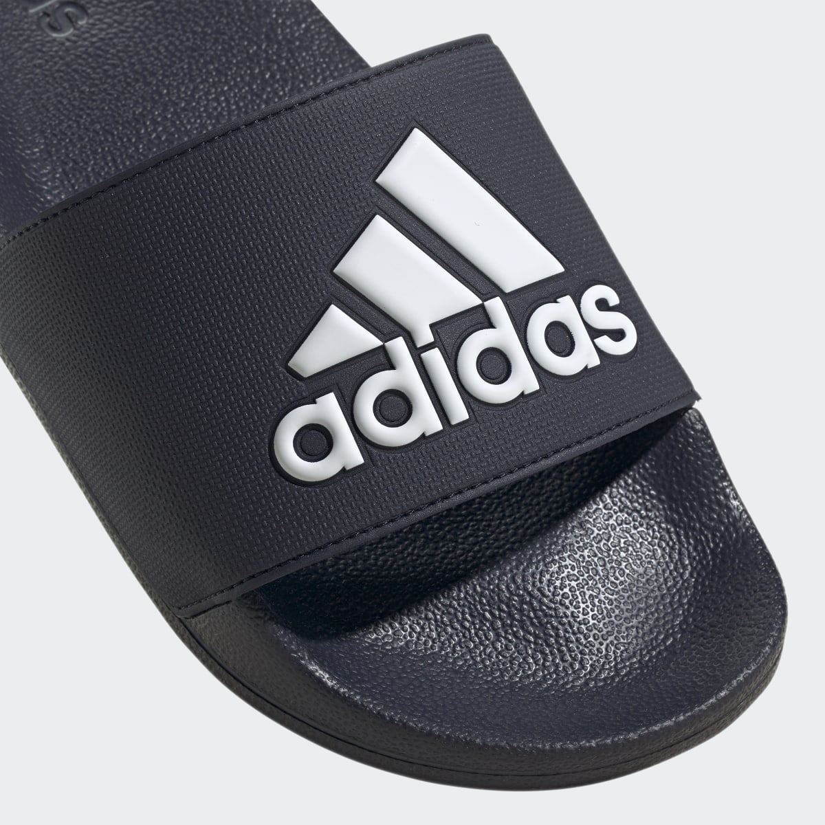 Overkicks - Adidas Adilette Shower Slides Legend Ink White (GZ3774) - detalle