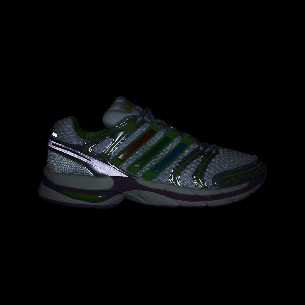 Overkicks - Adidas Adistar Control 5 Disney Pixars Toy Story Buzz Lightyear (LA3965) - par completo