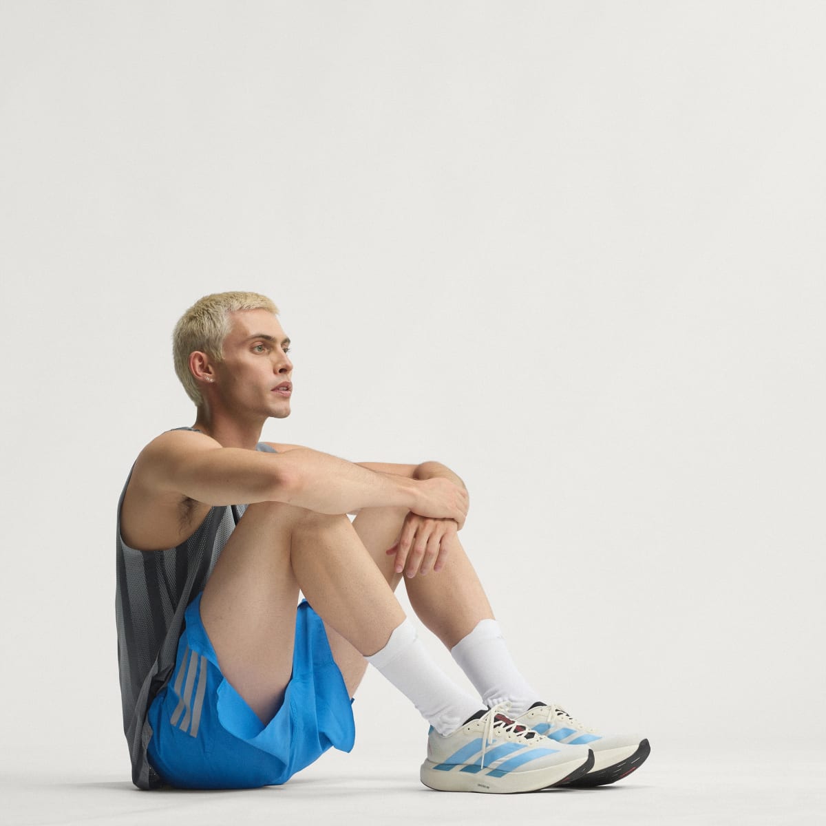 Overkicks - Adidas Adizero EVO SL Woven Off White Light Blue Red (KI1492) - detalle