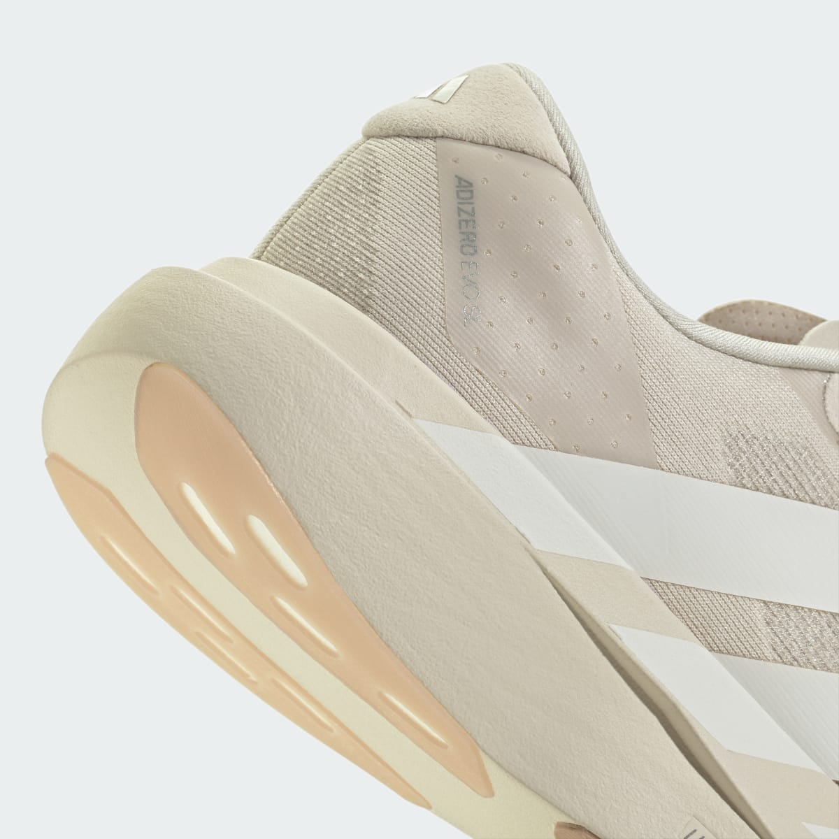 Overkicks - Adidas Adizero Evo SL Alumina Warm Sandstone (KI6915) - detalle lateral interior
