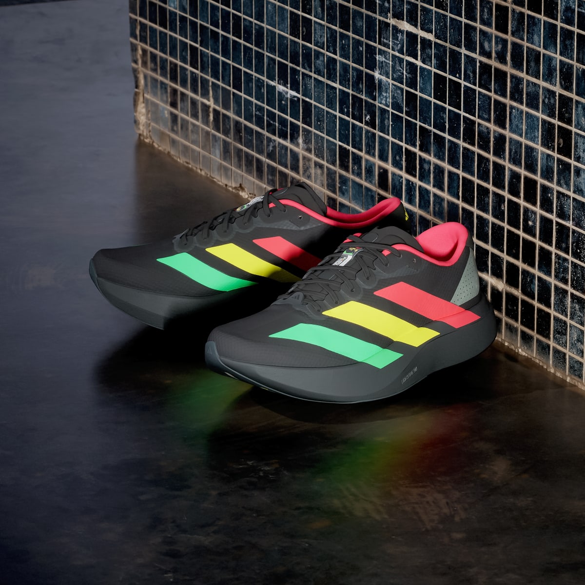 Overkicks - Adidas Adizero Evo SL Bob Marley Black (KJ6160) - detalle suela