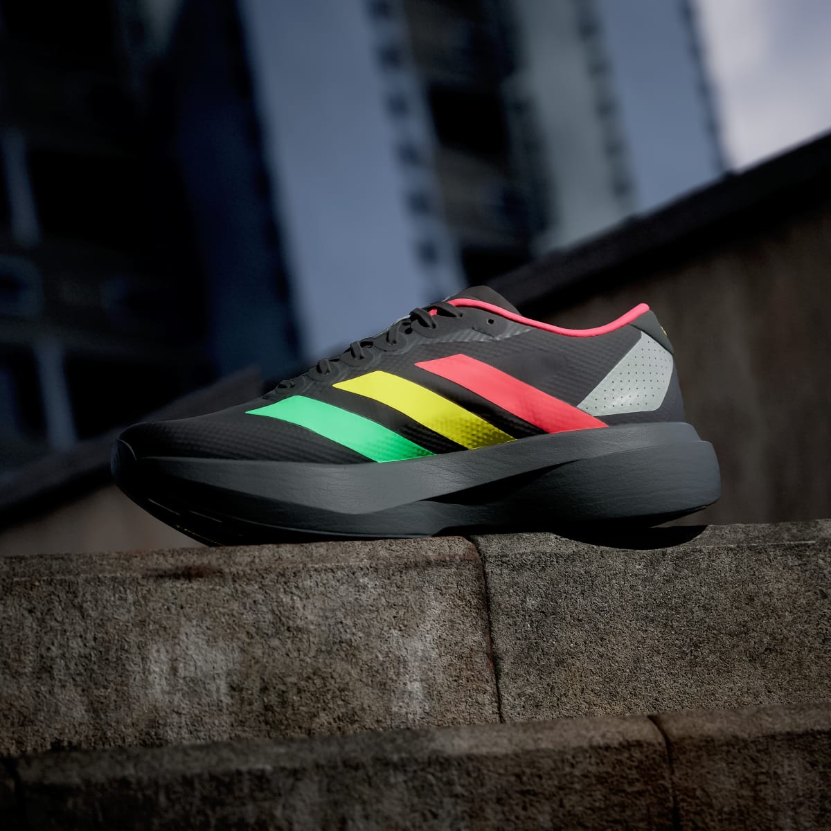 Overkicks - Adidas Adizero Evo SL Bob Marley Black (KJ6160) - detalle talon