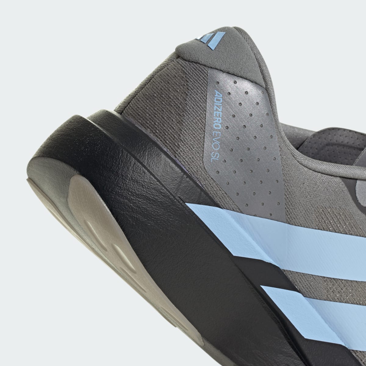Overkicks - Adidas Adizero Evo SL Grey Glow Blue (KK3531) - detalle