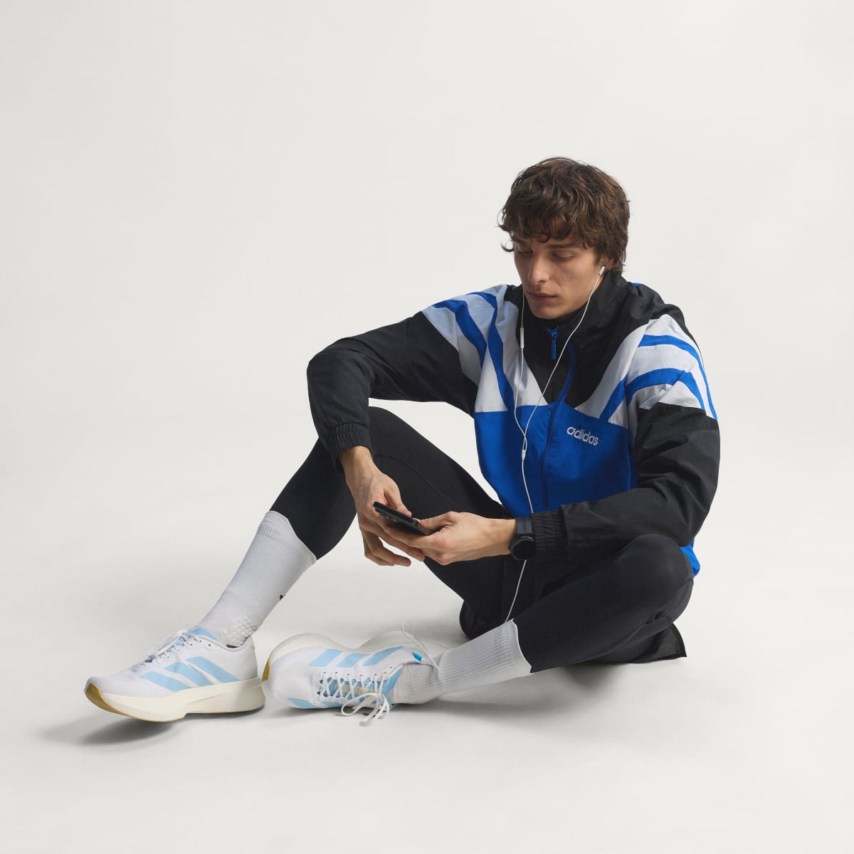 Overkicks - Adidas Adizero Evo SL White Clear Blue (JQ4527) - detalle