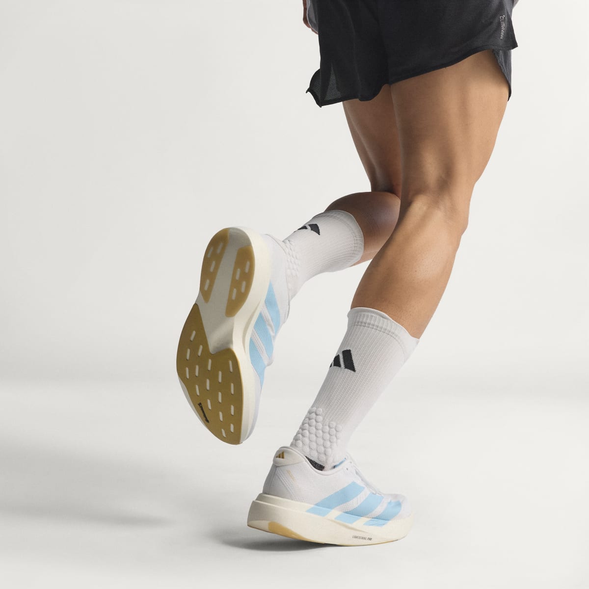 Overkicks - Adidas Adizero Evo SL White Clear Blue (JQ4527) - detalle