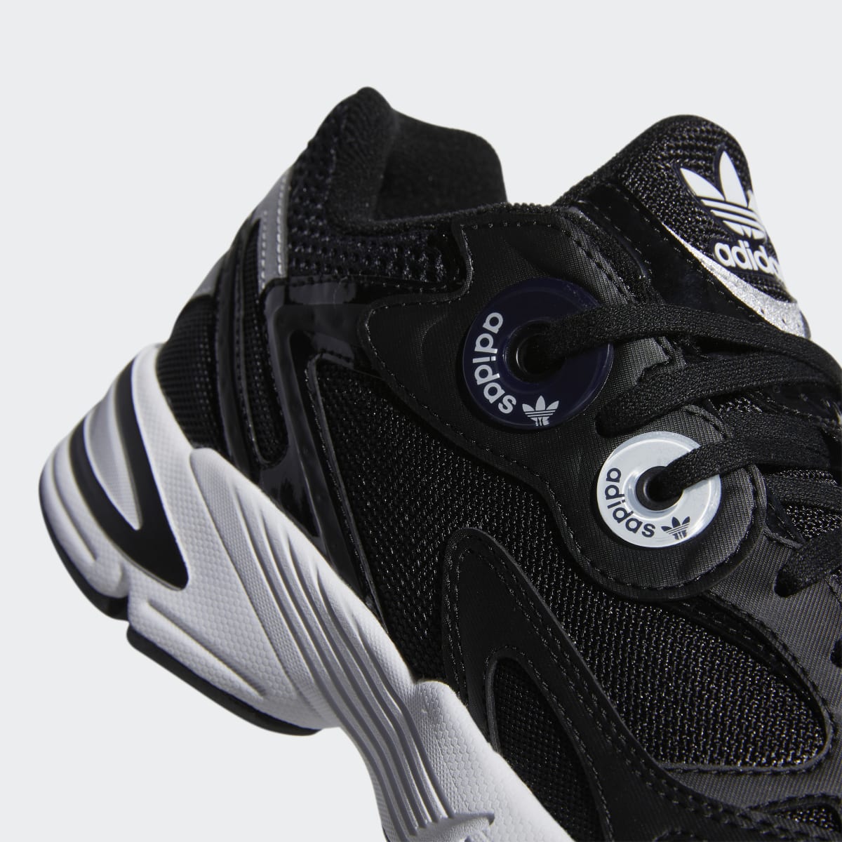 Overkicks - Adidas Astir Black Silver White (Womens) (GY5260) - detalle