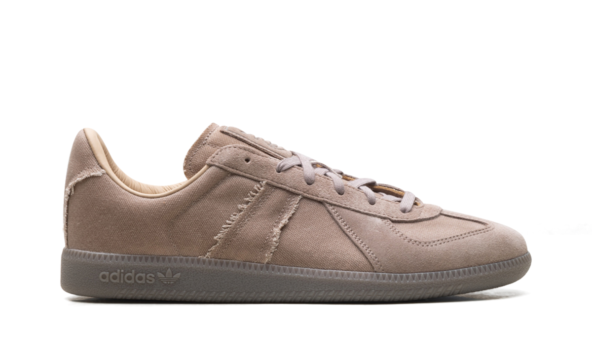Overkicks - Adidas BW Army Beige Brown (JR3726) - detalle talon