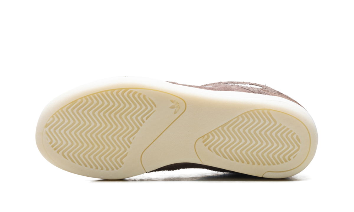 Overkicks - Adidas BadBo 1.0 Bad Bunny Brown (JS1469) - vista superior