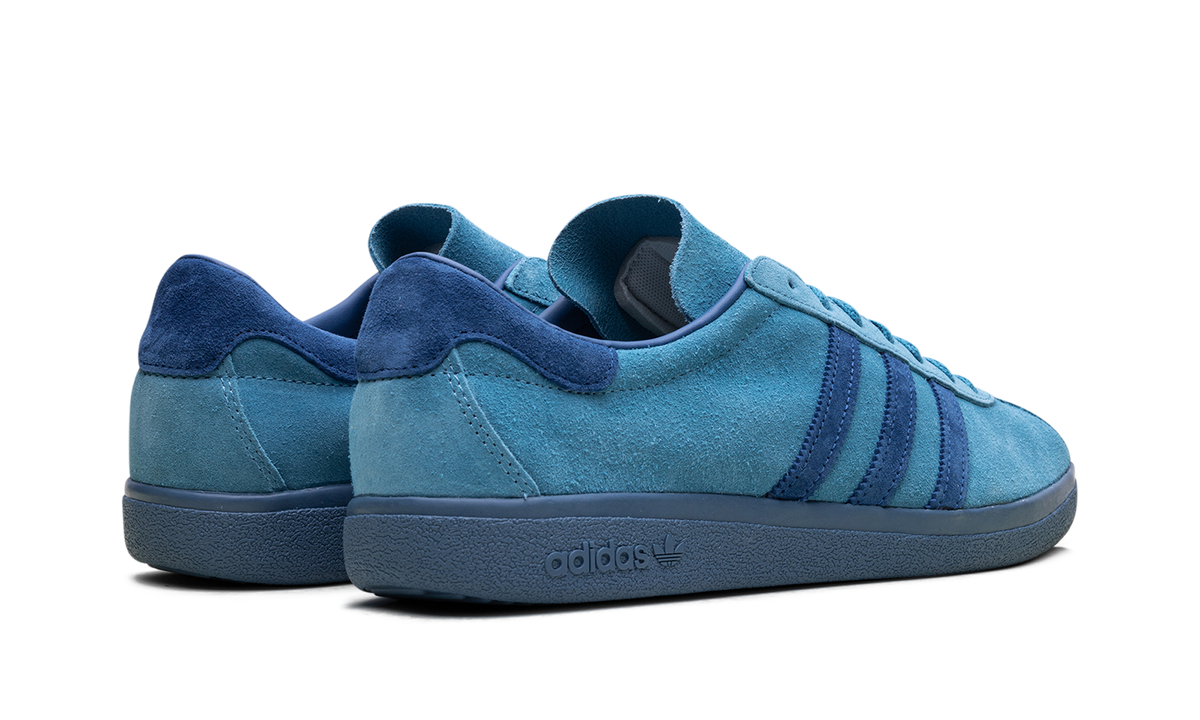 Overkicks - Adidas Bali Tactile Steel Dark Marine (IG6195) - par completo