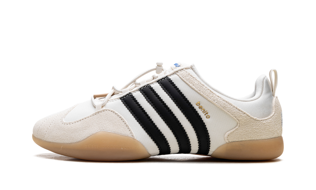 Overkicks - Adidas Ballerina Bad Bunny Off White Black Gum (JQ9229) - vista lateral