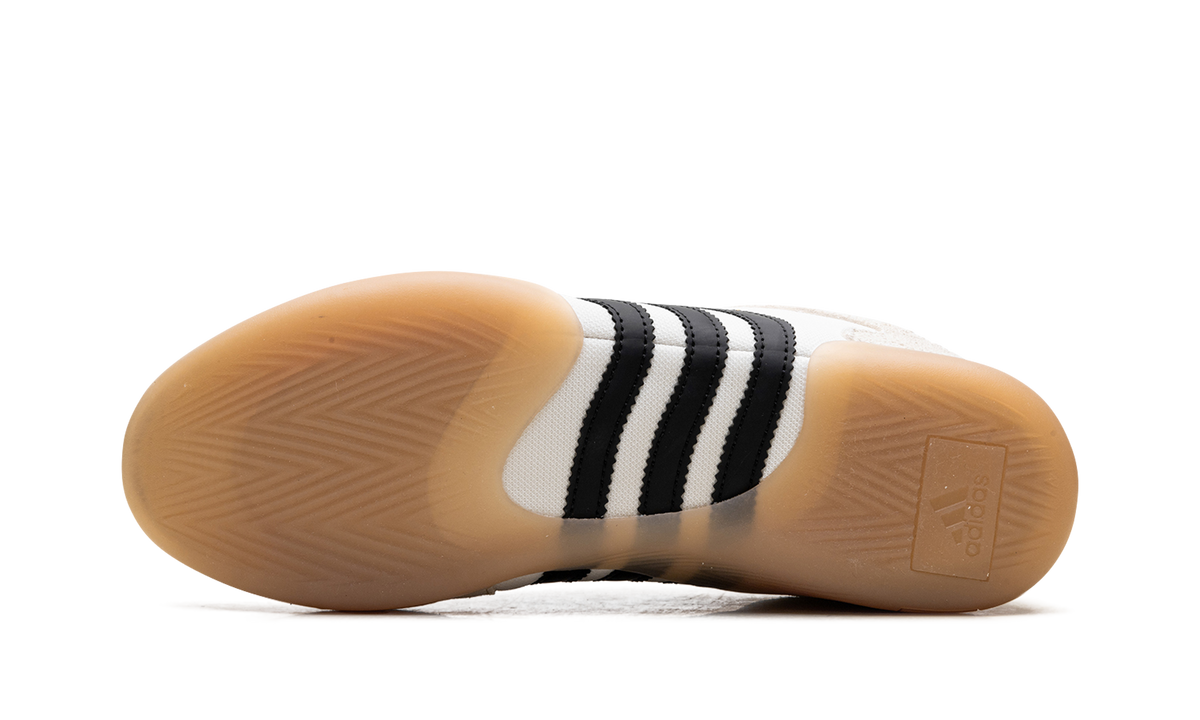 Overkicks - Adidas Ballerina Bad Bunny Off White Black Gum (JQ9229) - vista superior