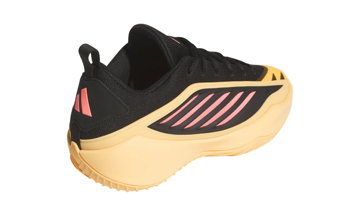 Overkicks - Adidas Believe That 1 With Love (JQ9478) - vista superior