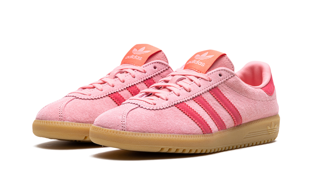 Overkicks - Adidas Bermuda Semi Pink Spark (IH0302) - vista trasera