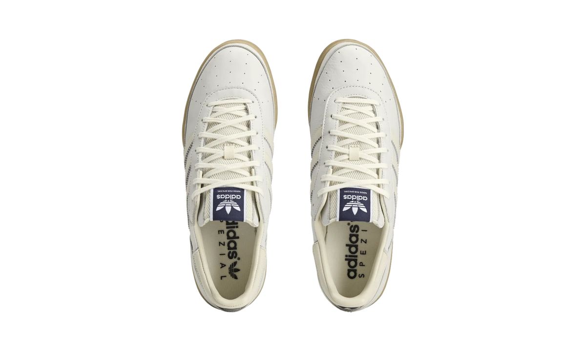 Overkicks - Adidas Burnden II SPZL Off White Cream (KK3684) - par completo