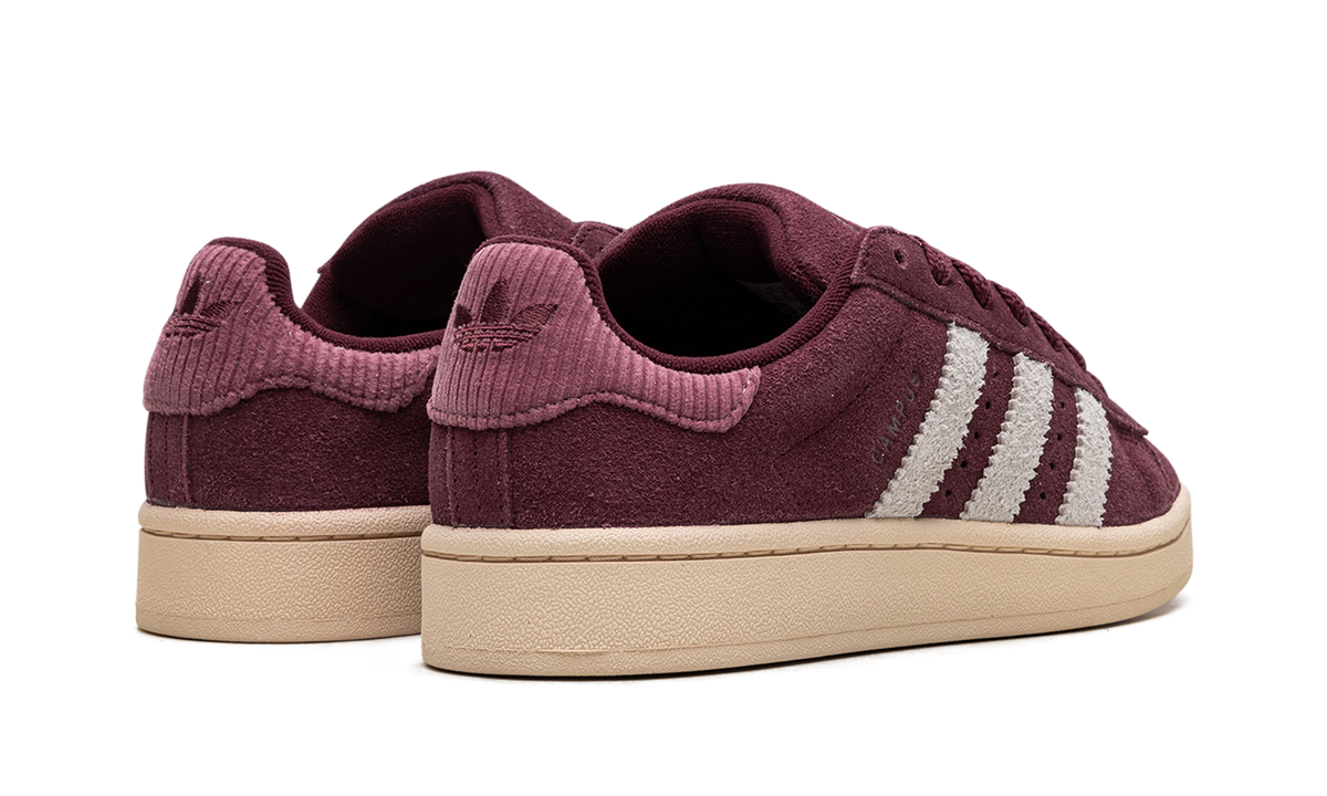 Overkicks - Adidas Campus 00s Shadow Red Off White (IG2122) - par completo