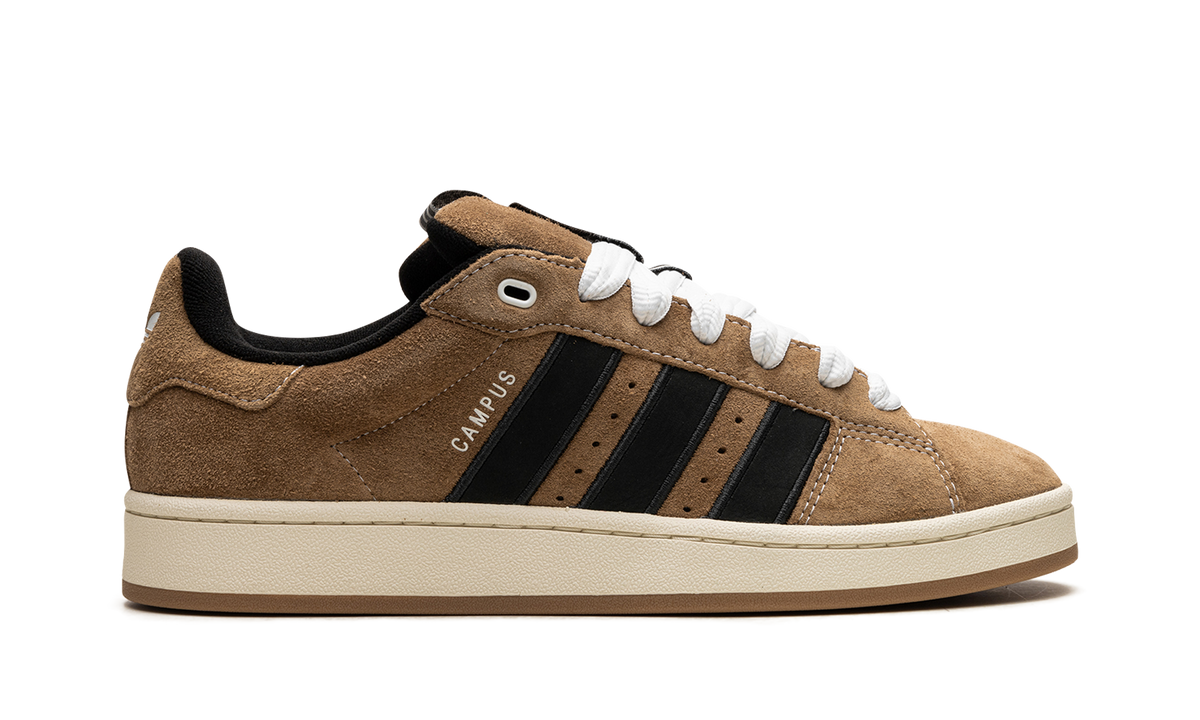 Overkicks - Adidas Campus 00s YNuK Brown Desert (IE2175) - detalle talón