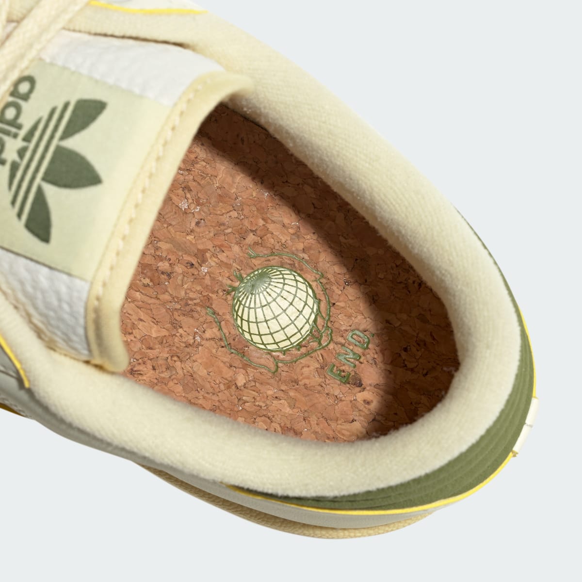 Overkicks - Adidas Centennial Low Consortium Cup END. Present (ID2907) - detalle