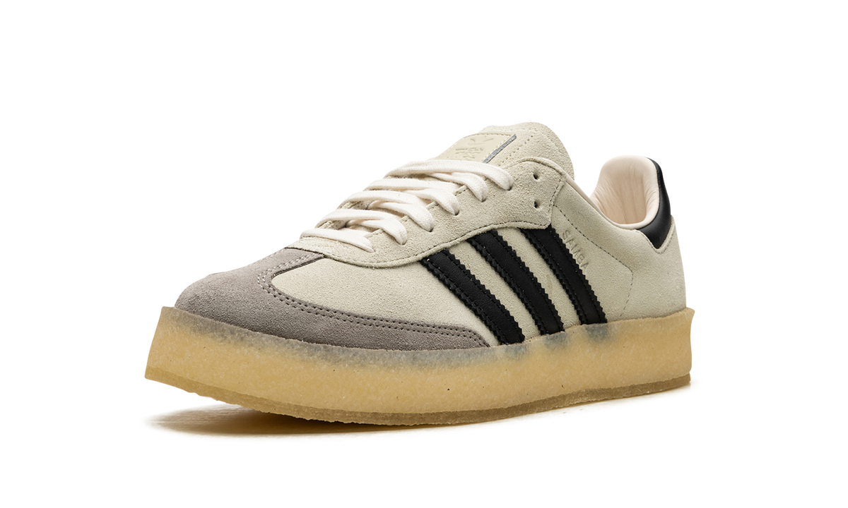 Overkicks - Adidas Clarks 8th Street Samba by Ronnie Fieg Kithmas White Black (IE4033) - detalle suela