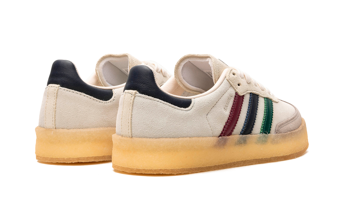 Overkicks - Adidas Clarks 8th Street Samba by Ronnie Fieg Kithmas White Multi (IE4032) - par completo