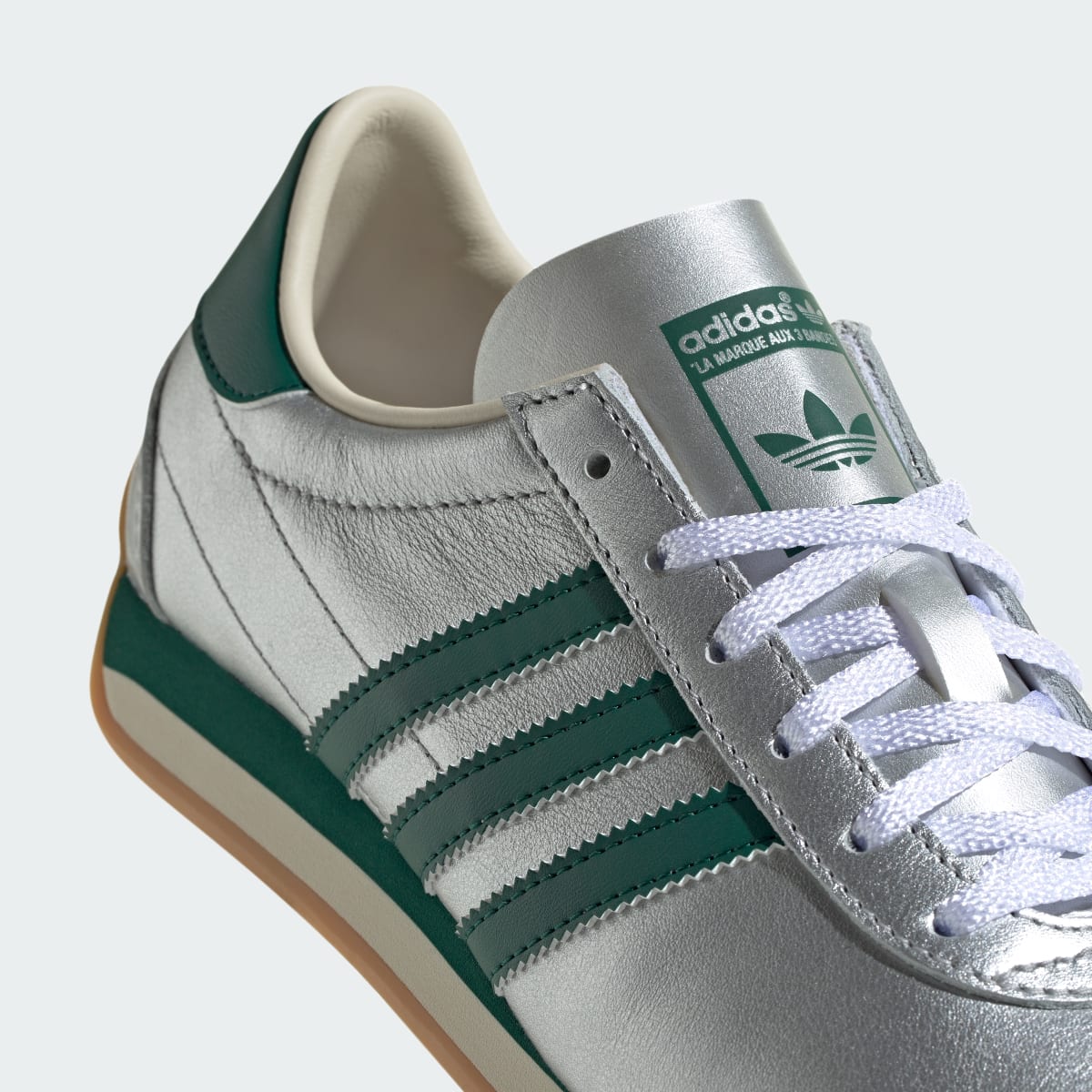 Overkicks - Adidas Country OG Silver Metallic Collegiate Green (IE8412) - detalle