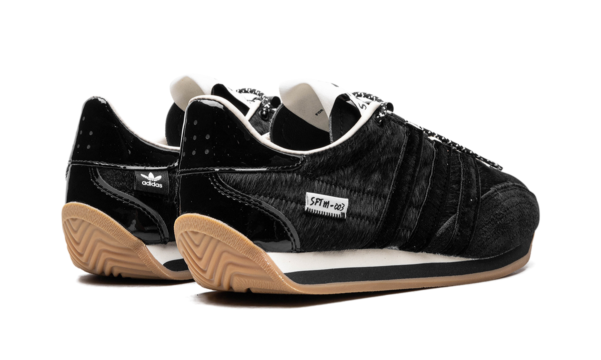Overkicks - Adidas Country OG Song For The Mute Black (JH9010) - par completo