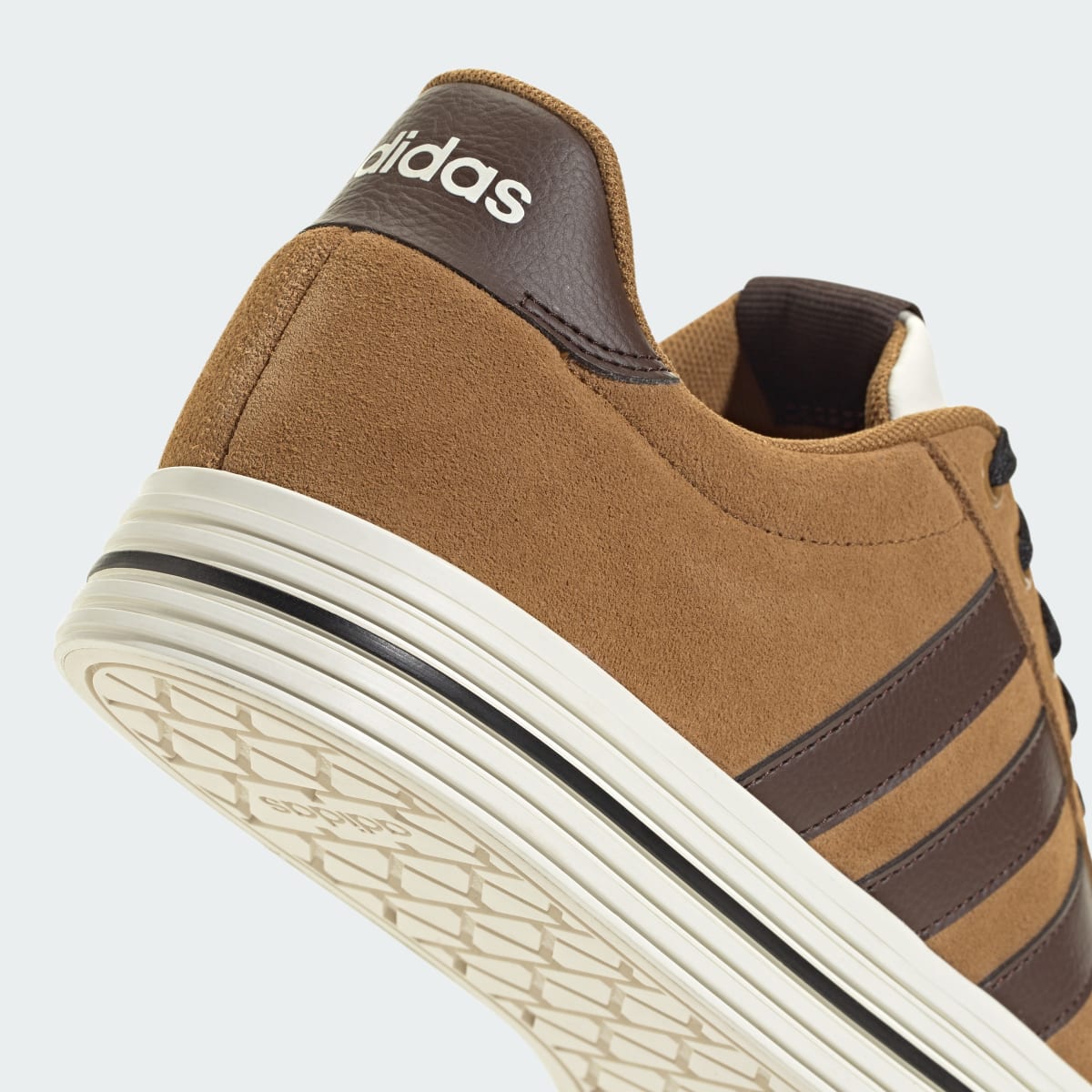 Overkicks - Adidas Daily 4.0 Bronze Strata Dark Brown (JI4352) - detalle lateral interior