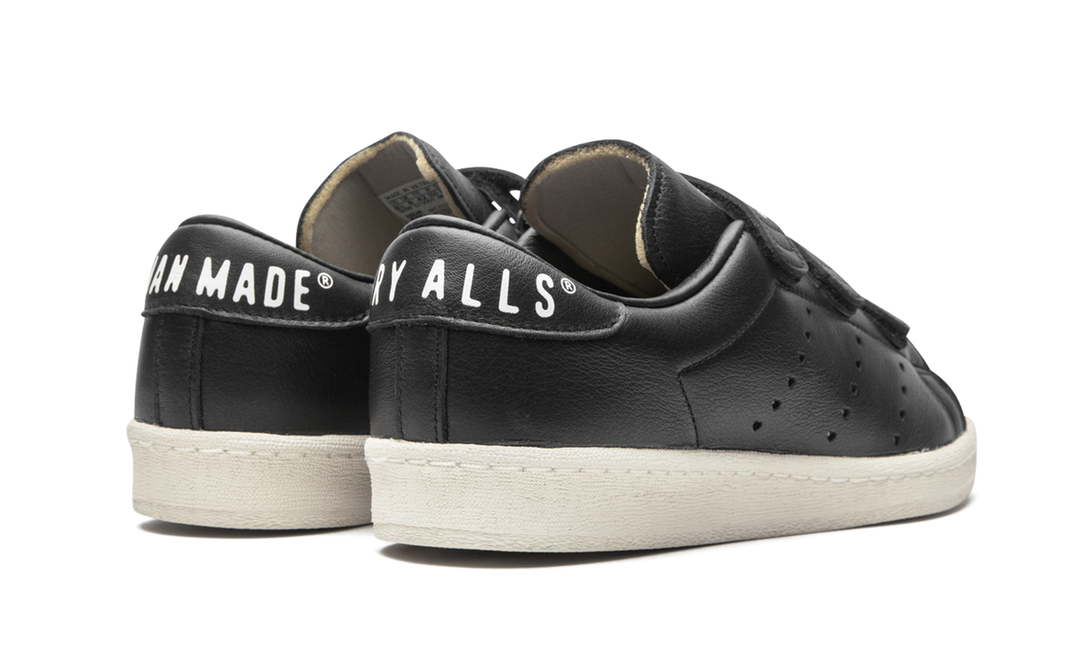 Overkicks - Adidas Easter Human Made Core Black (FZ1712) - par completo