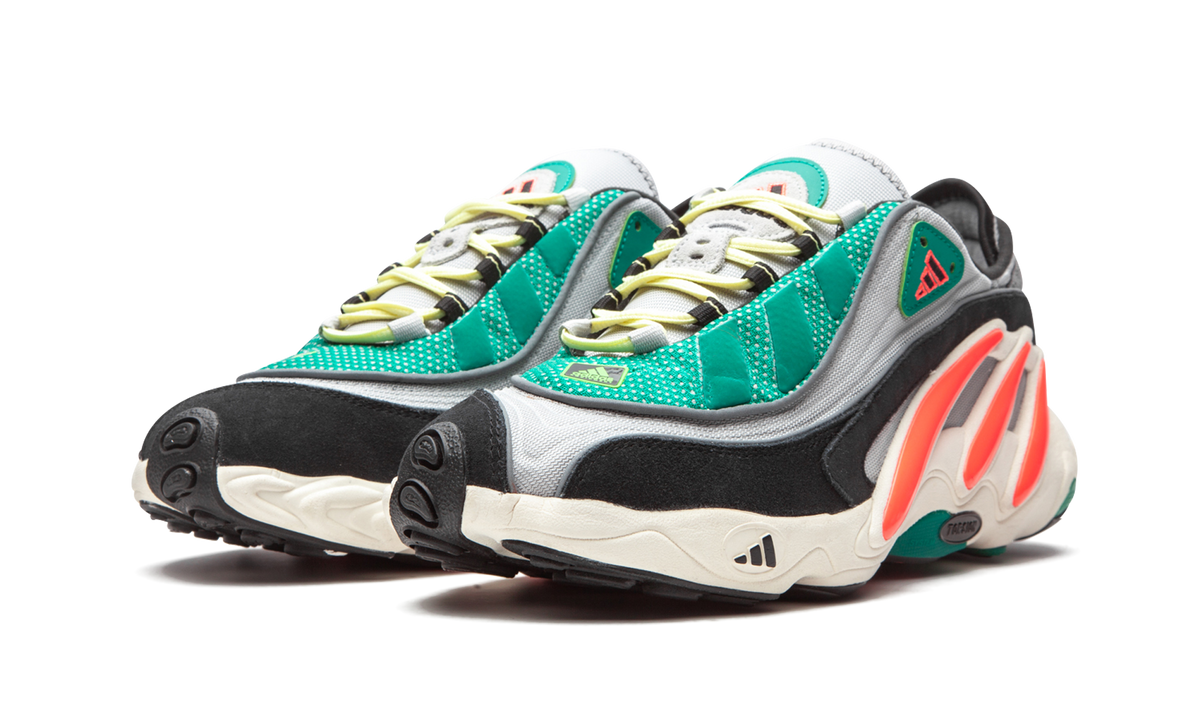 Overkicks - Adidas FYW 98 Grey Two Signal Coral (EG5195) - vista trasera