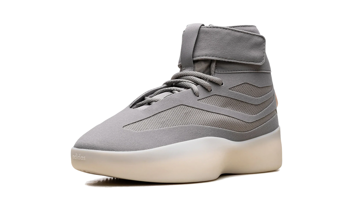 Overkicks - Adidas Fear of God Athletics II Basketball Putty Beige (JQ8483) - detalle suela