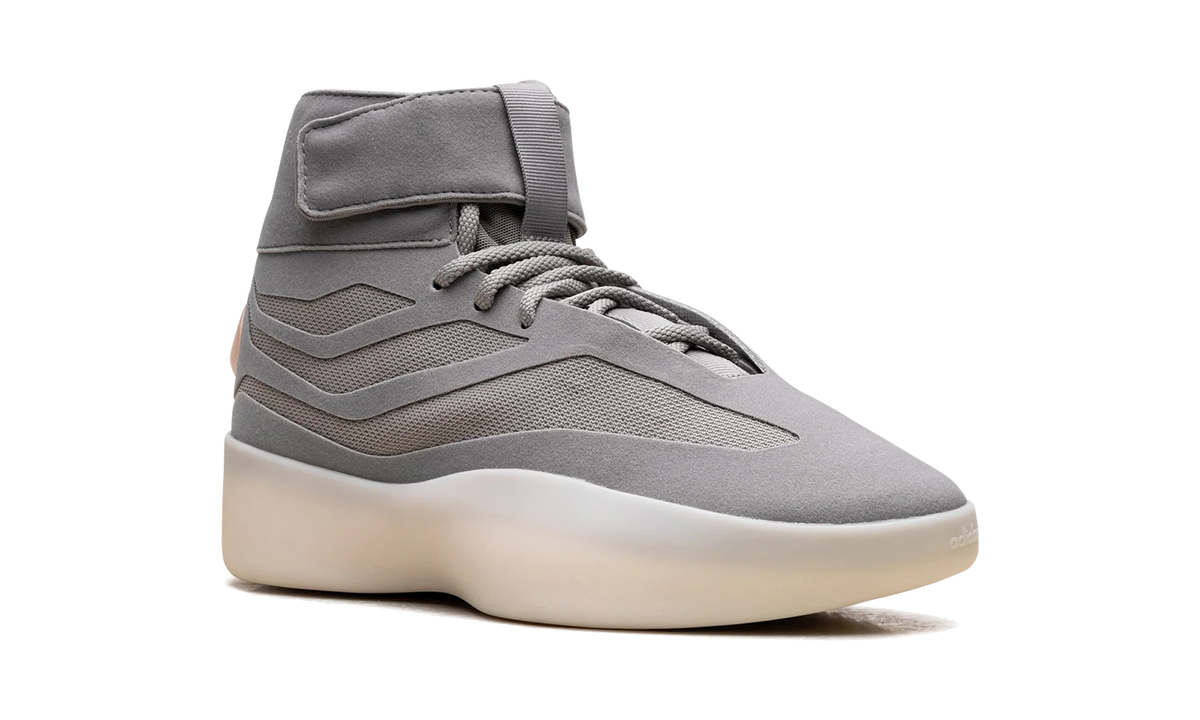 Overkicks - Adidas Fear of God Athletics II Basketball Putty Beige (JQ8483) - detalle lateral interior