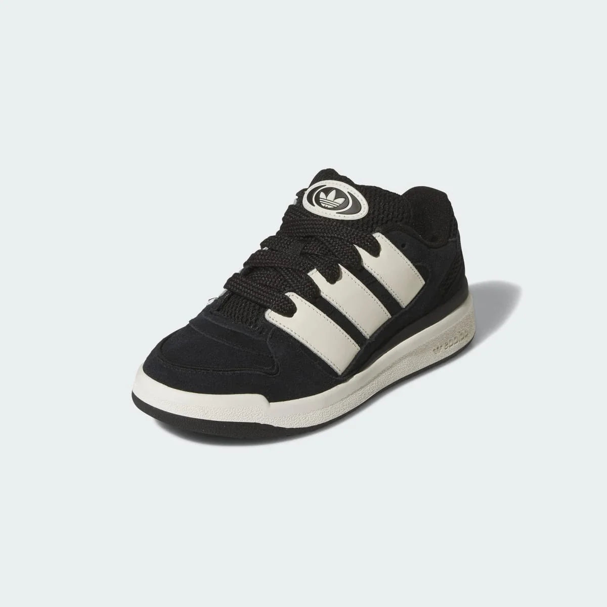 Overkicks - Adidas Forum 2000 Core Black Off White (GS) (JQ8514) - imagen 2