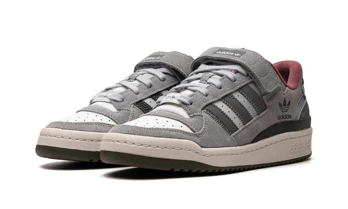 Overkicks - Adidas Forum 84 Low Home Alone 2 (ID4328) - vista trasera