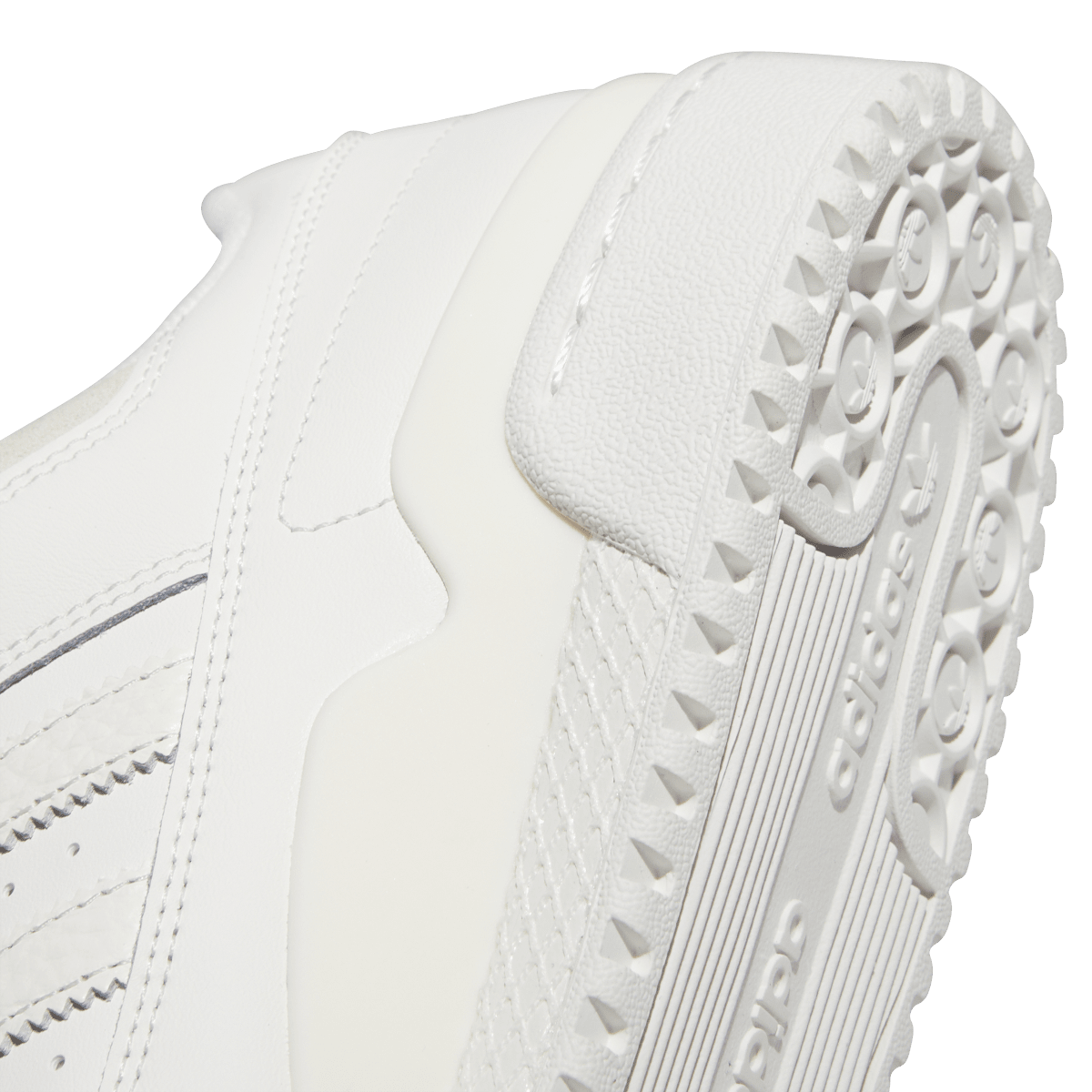 Overkicks - Adidas Forum Low CL Core White Cloud White Grey (IH7828) - detalle lateral interior
