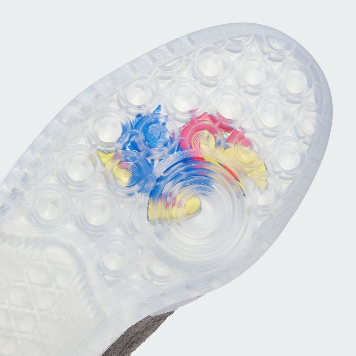 Overkicks - Adidas Forum Low Kansas Jayhawks (HQ7485) - detalle