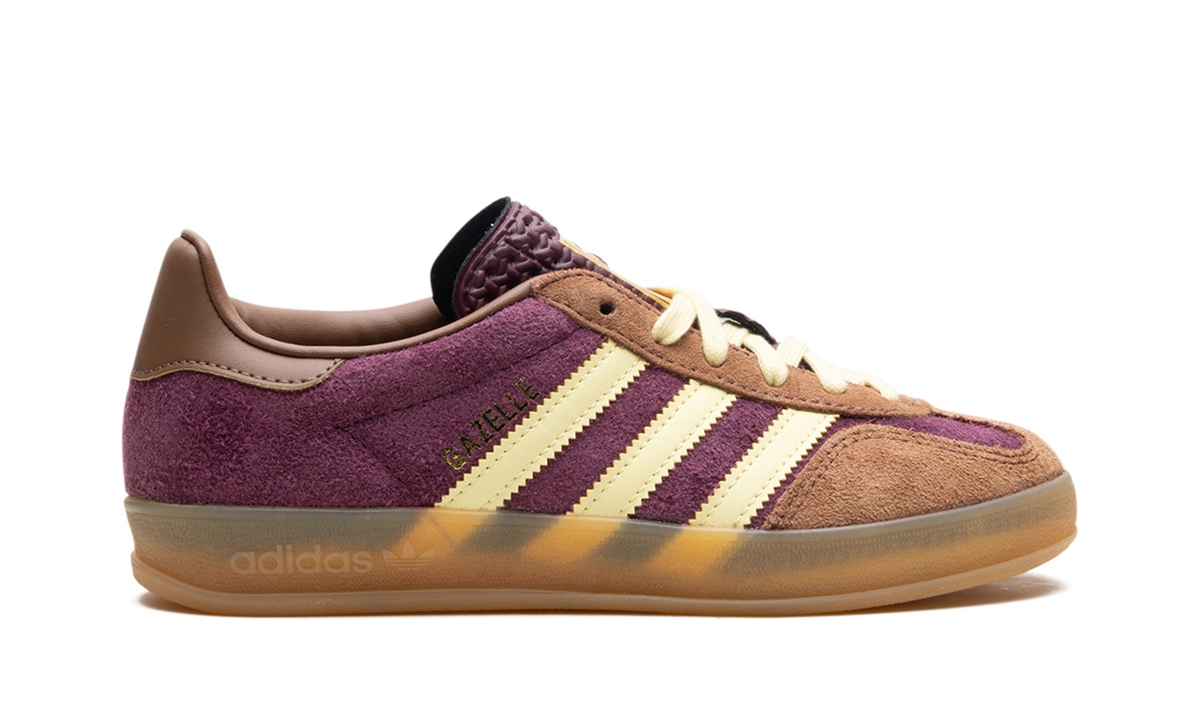 Overkicks - Adidas Gazelle Indoor Maroon Almost Yellow (JI0324) - detalle talón