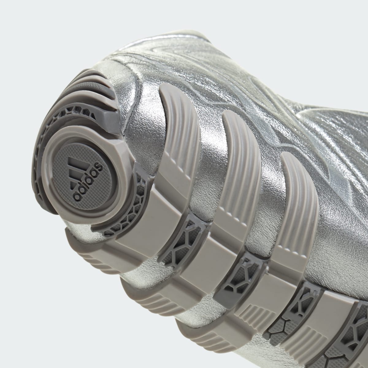 Overkicks - Adidas Ghost Sprint Metallic Silver (Womens) (JQ6439) - detalle