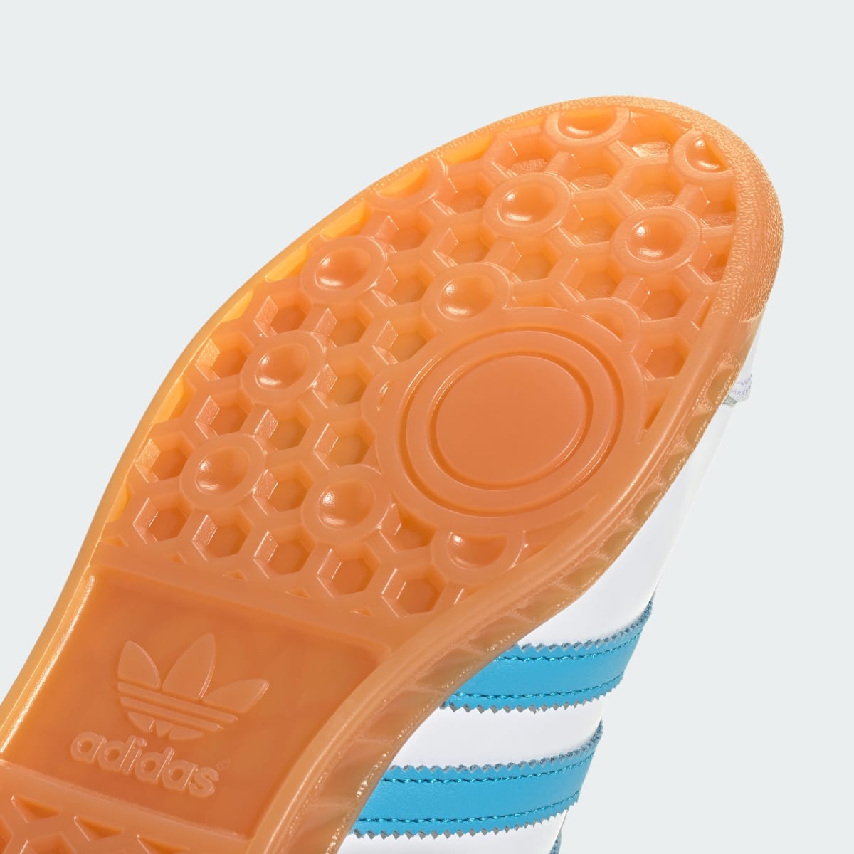 Overkicks - Adidas Hamburg White Sky Rush (JI2625) - detalle
