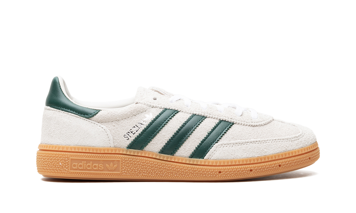 Overkicks - Adidas Handball Spezial Alumina Collegiate Green (JS0242) - detalle talón