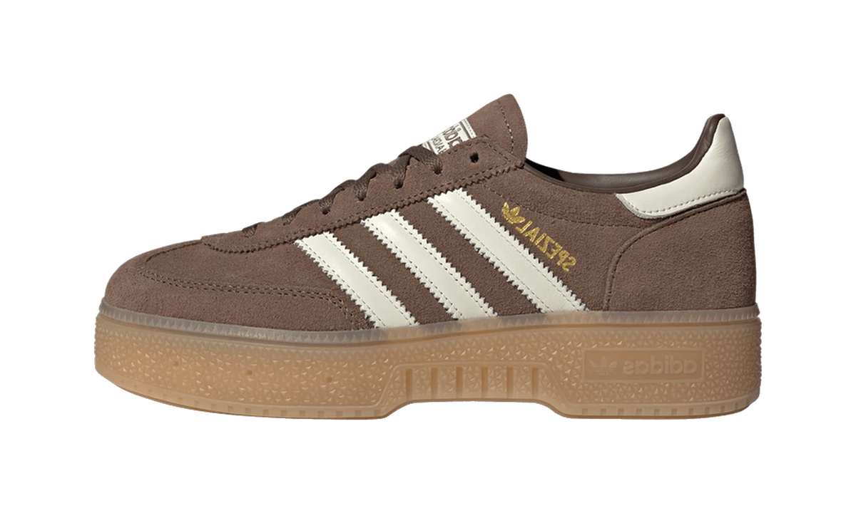 Overkicks - Adidas Handball Spezial Bold Earth Strata Off White (IH9191) - vista lateral