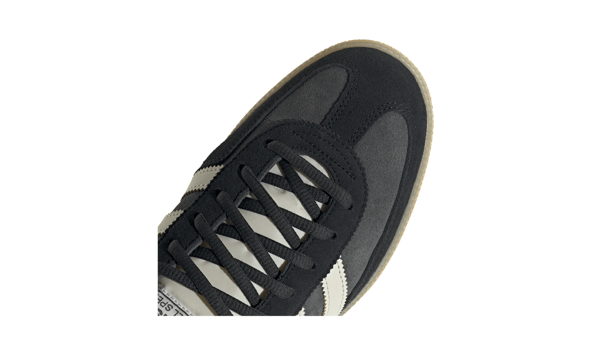 Overkicks - Adidas Handball Spezial Carbon Off White Black (IH6590) - detalle lateral interior