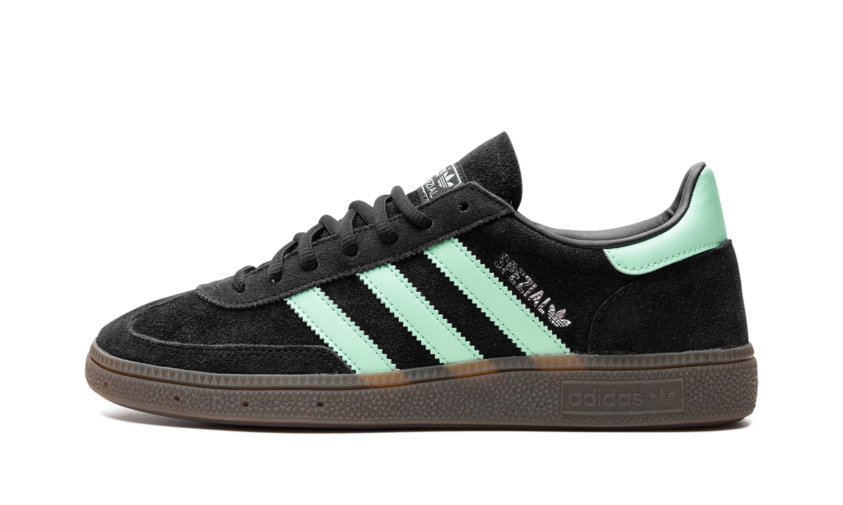 Overkicks - Adidas Handball Spezial Clear Mint (IH7491) - vista lateral