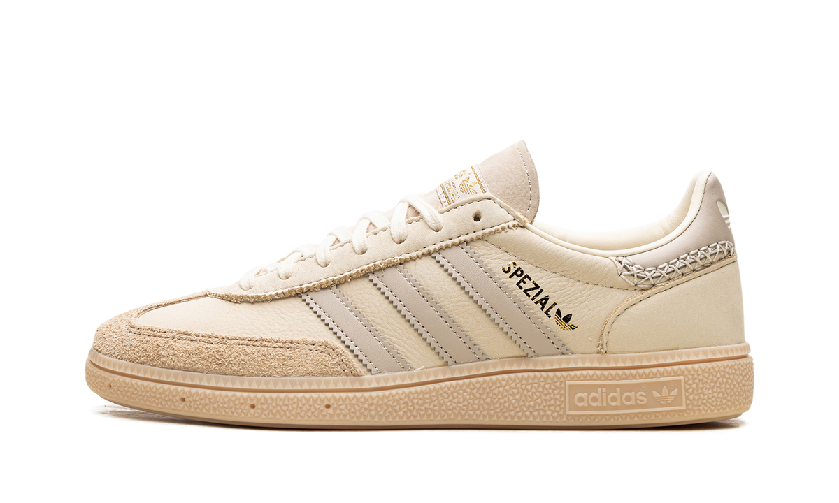 Overkicks - Adidas Handball Spezial Cream White Beige (IE3699) - vista lateral